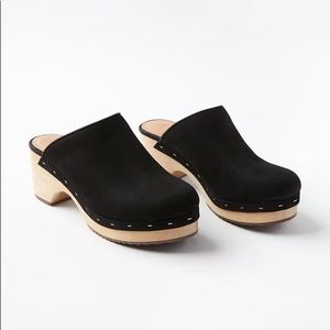 Ann Taylor LOFT Women's Sz 7.5M Black Suede Wooden Heel Leather Clogs Nwob